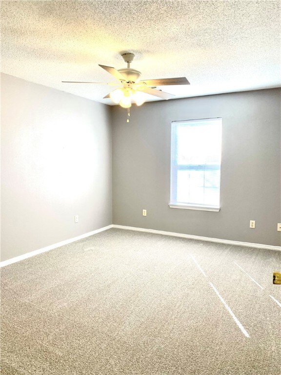 11 Brierton Ln, Bella Vista, AR 72715 - photo 6