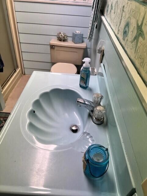full bathroom