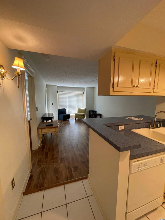 4711 Cobblestone Dr unit E3, Myrtle Beach, SC 29577 - photo 5