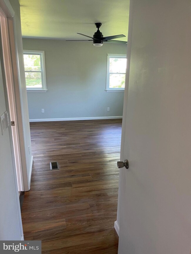 10 Hedgewood Ave, Ronks, PA 17572 - photo 7