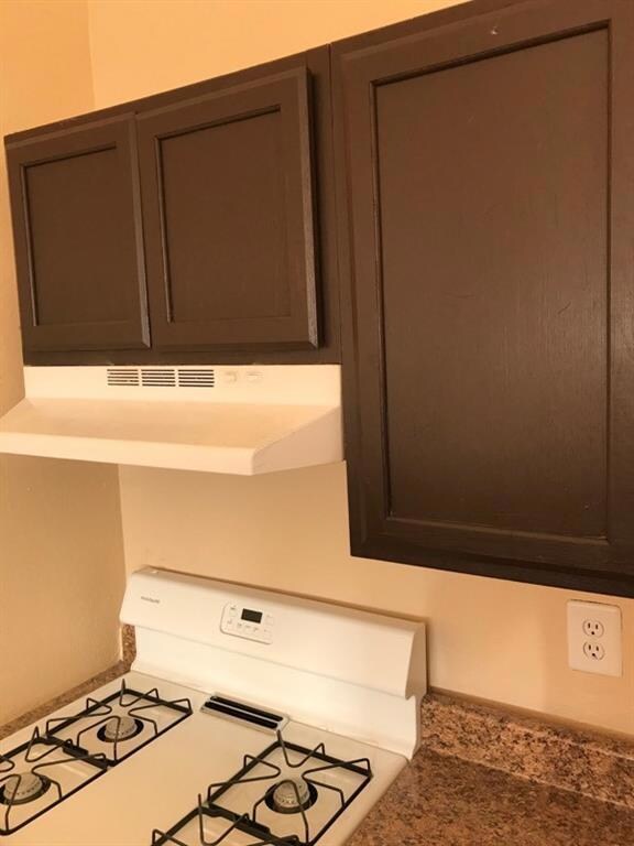 8157 Saint Andrew Ln unit 4, El Paso, TX 79907 - photo 6