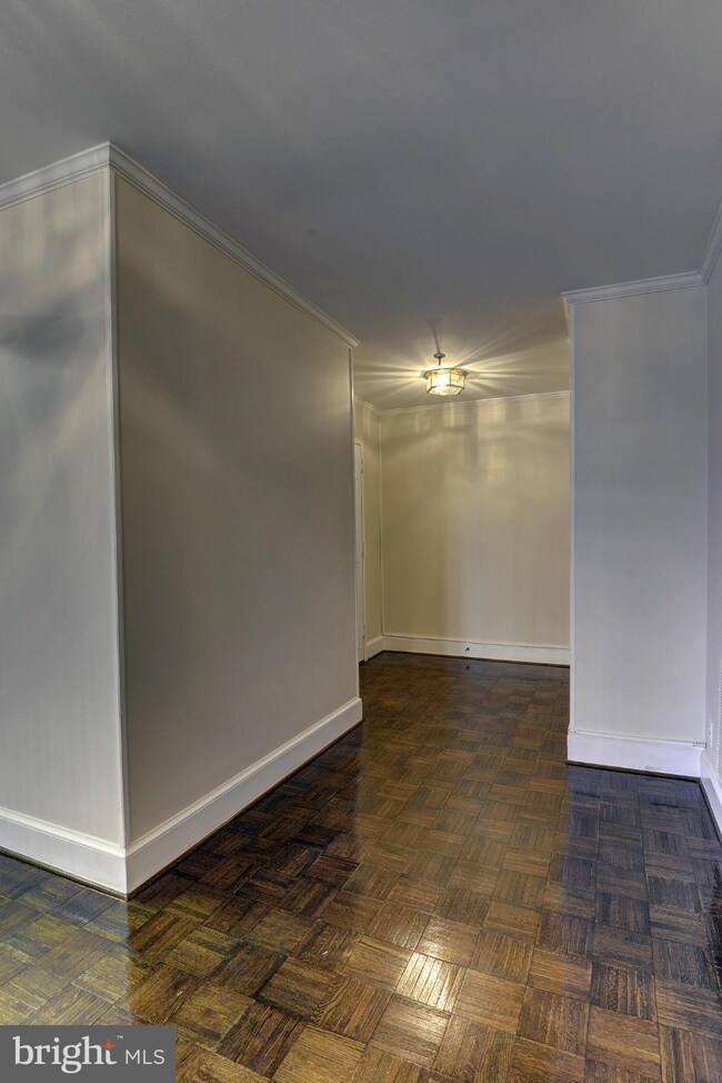 8101 Connecticut Ave unit N504, Chevy Chase, MD 20815 - photo 2