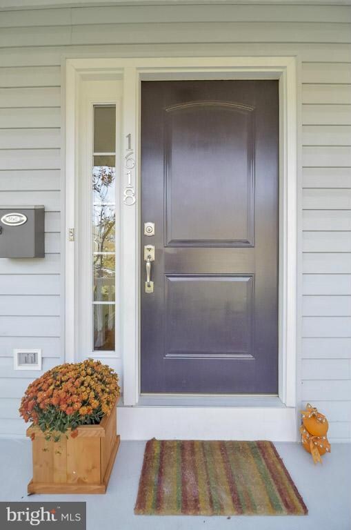 1618 Roberts St, Winchester, VA 22601 - photo 2