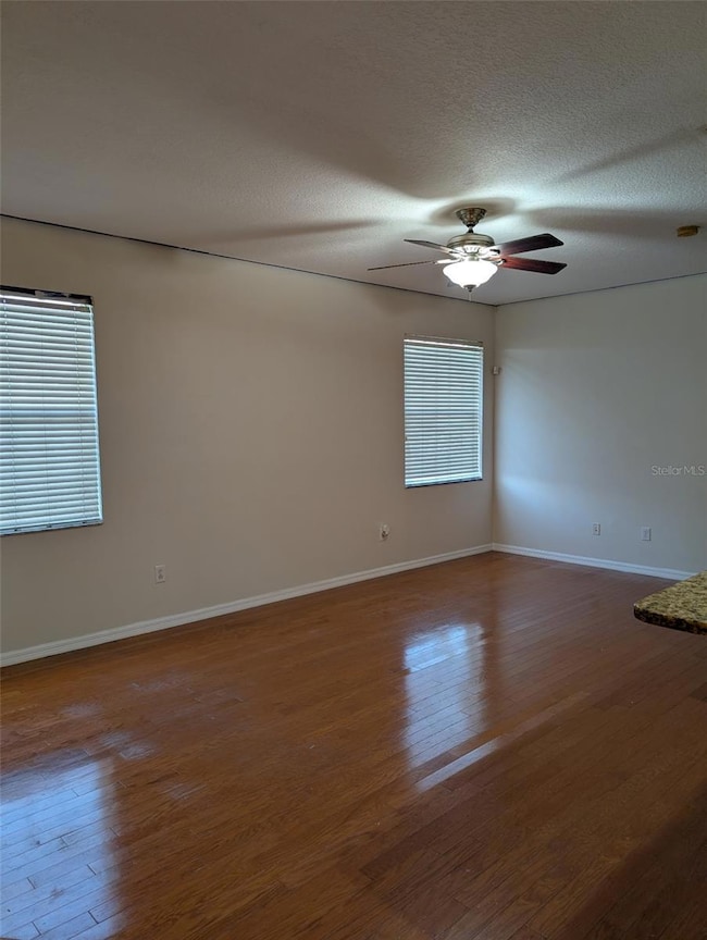 7524 Dragon Fly Loop, Gibsonton, FL 33534 - photo 5