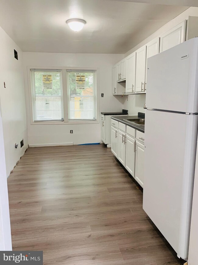 1912 Arwell Ct, Severn, MD 21144 - photo 5