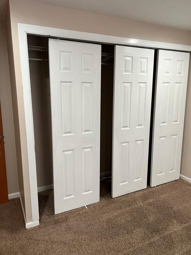 1106 Williamsburg Rd unit 1, Country Club Hills, IL 60478 - photo 6