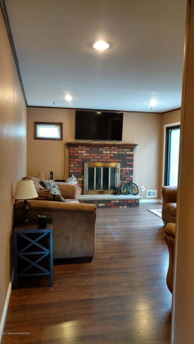 501 Chilvers Ave, Whiting, NJ 08759 - photo 6