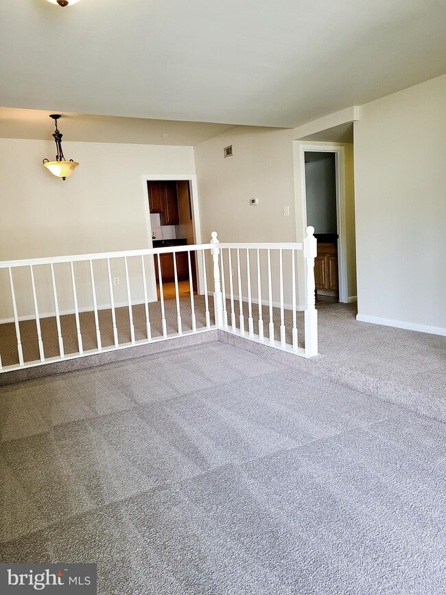 12870 Cara Dr unit 31C, Woodbridge, VA 22192 - photo 6