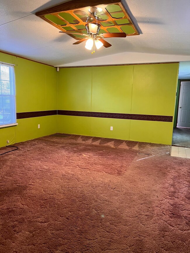 48 Webster Rd, Crawfordville, FL 32327 - photo 5