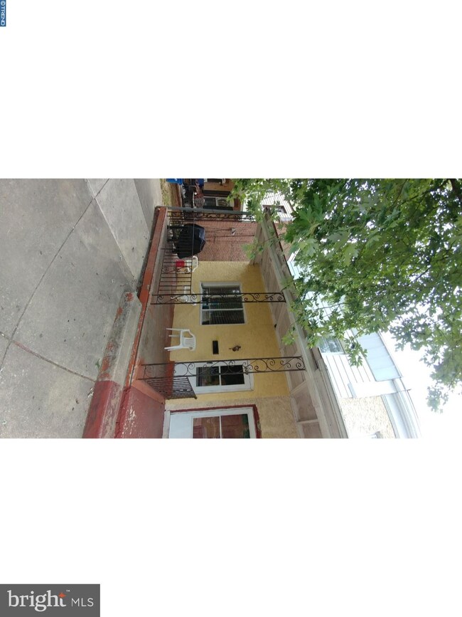 309 Poplar St, Darby, PA 19023 - photo 3