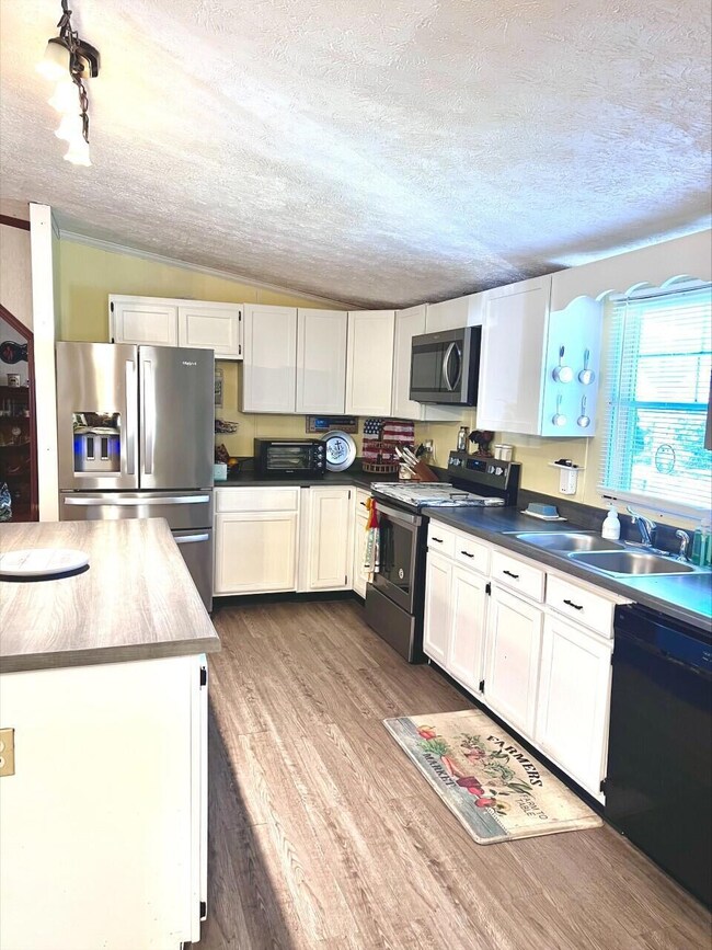 1Kitchen