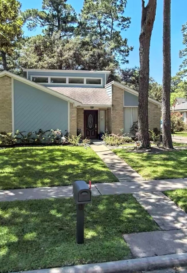 15123 Stillcreek Dr, Houston, TX 77070 - photo 2