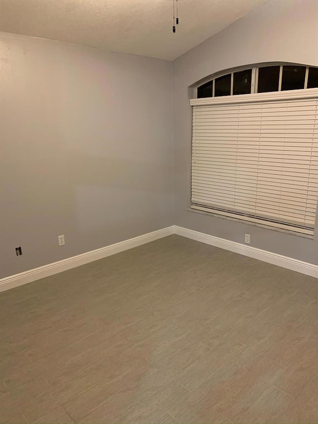 1839 Olivia Cir, Apopka, FL 32703 - photo 5