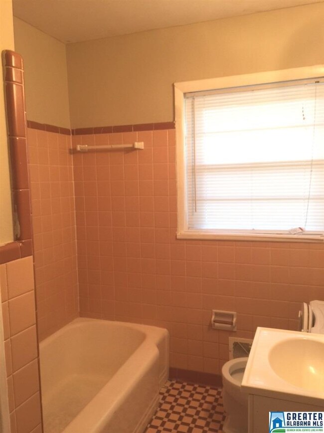 17 26th Ave NW, Center Point, AL 35215 - photo 7