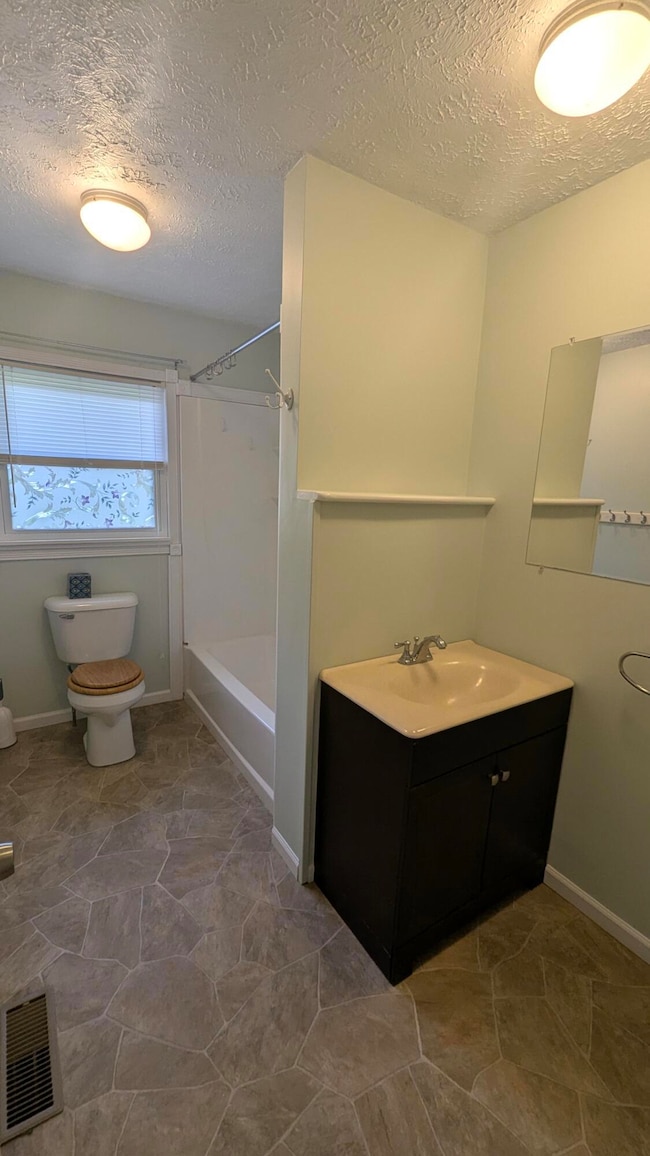 1056 Elmwood St, Plainwell, MI 49080 - photo 6