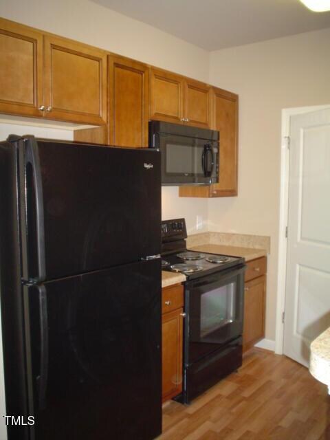 3722 Burt Dr unit 204, Raleigh, NC 27606 - photo 3