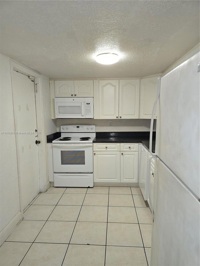 7925 SW 104th St unit 201-E, Miami, FL 33156 - photo 7