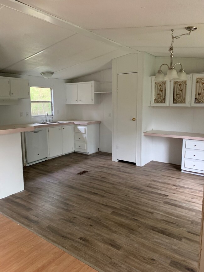 460 County Road 154, Nacogdoches, TX 75965 - photo 4