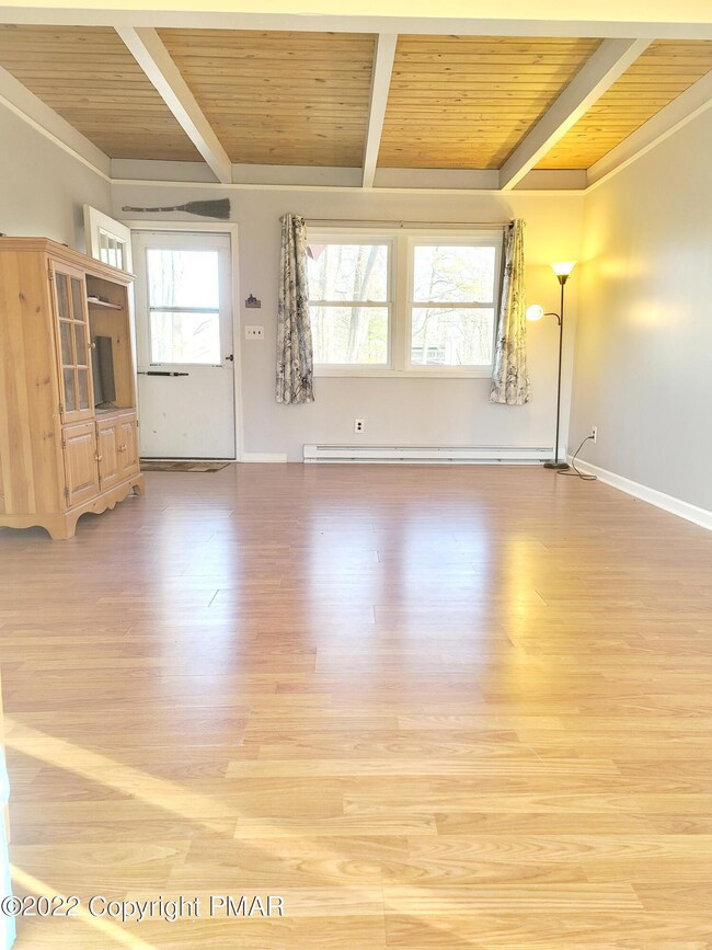 132 Rodeo Dr, Lords Valley, PA 18428 - photo 4