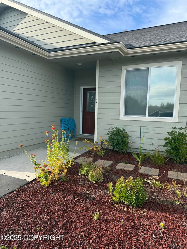 245 W Celtic Cir unit 2, Wasilla, AK 99654 - photo 4
