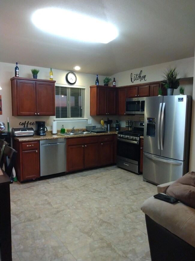 641 Nuevo Desierto Dr, Horizon City, TX 79928 - photo 3