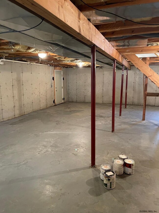 10 Connecticut Ave, Rensselaer, NY 12144 - photo 5