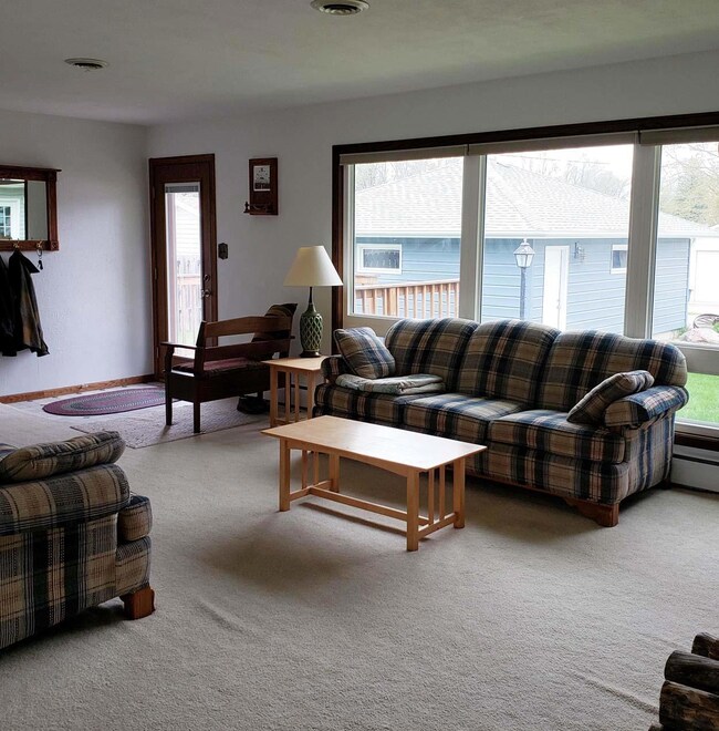 232 14th Ave NE, Jamestown, ND 58401 - photo 6