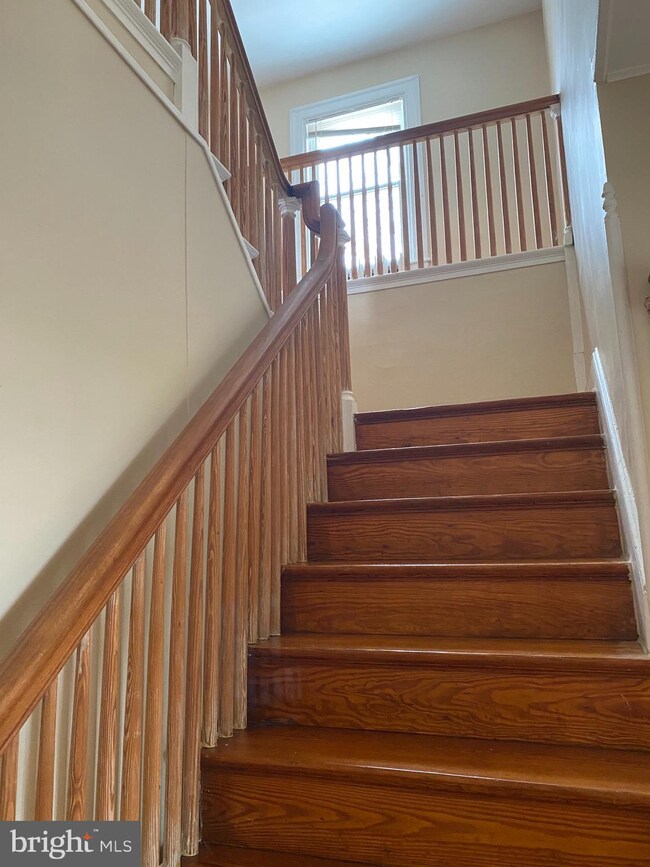 3 Saint Timothys Ln, Catonsville, MD 21228 - photo 6