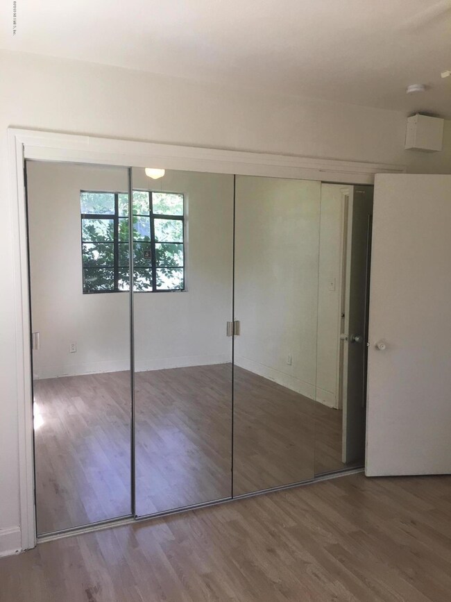 5073 Kerle St, Jacksonville, FL 32205 - photo 7