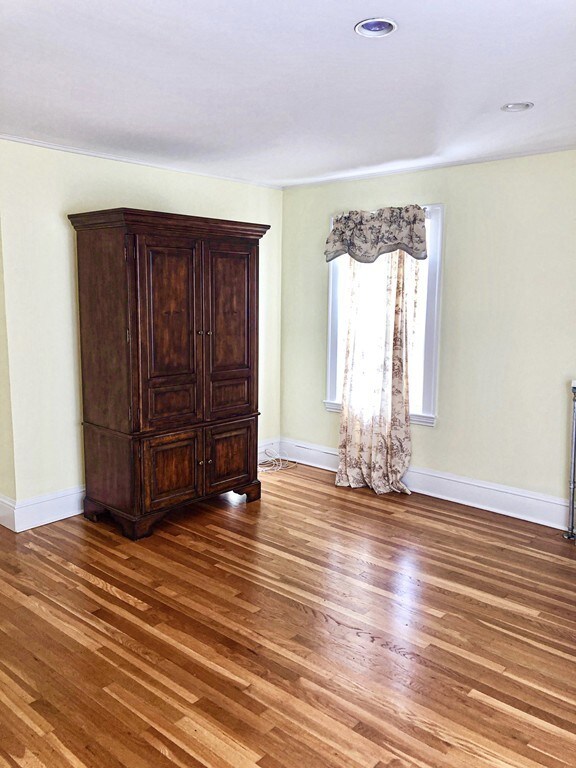 45 Lindall St unit 8, Danvers, MA 01923 - photo 4