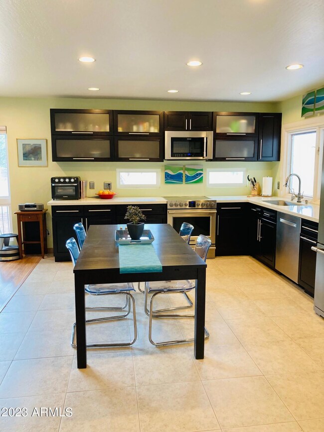 Kitch 3 - Copy