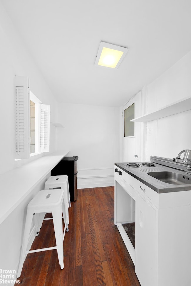 Lincoln Spencer Cooperative unit 116C, New York, NY 10023 - photo 5