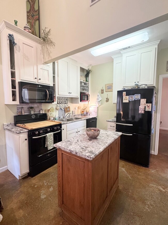 23 Deerfield Rd, Grenada, MS 38901 - photo 5