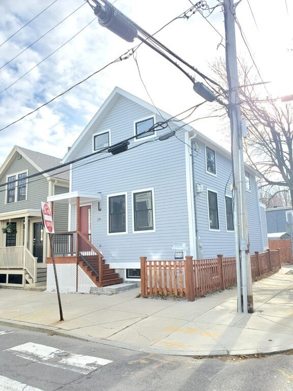 24 Plymouth St, Cambridge, MA 02141 - photo 2