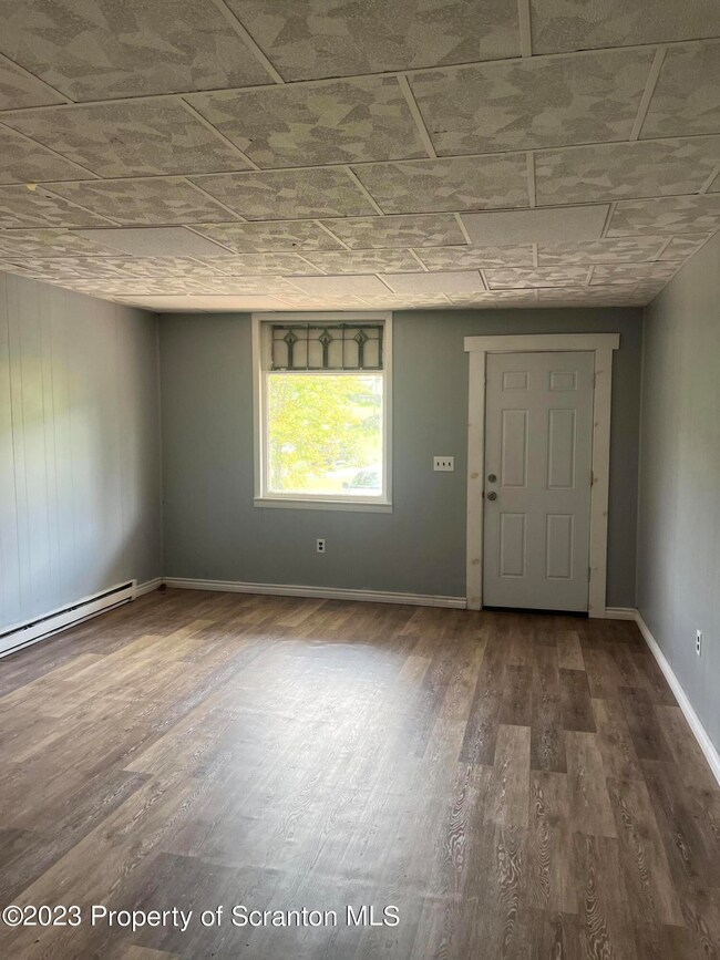 65 Railroad St, Glen Lyon, PA 18617 - photo 2