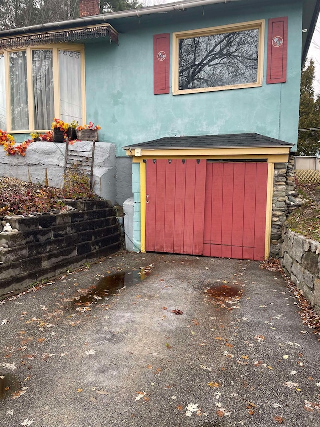 12 11th St, Berlin, NH 03570 - photo 6