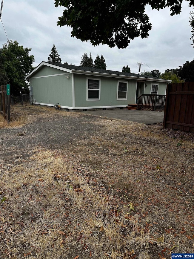 425 B St, Silverton, OR 97381 - photo 4