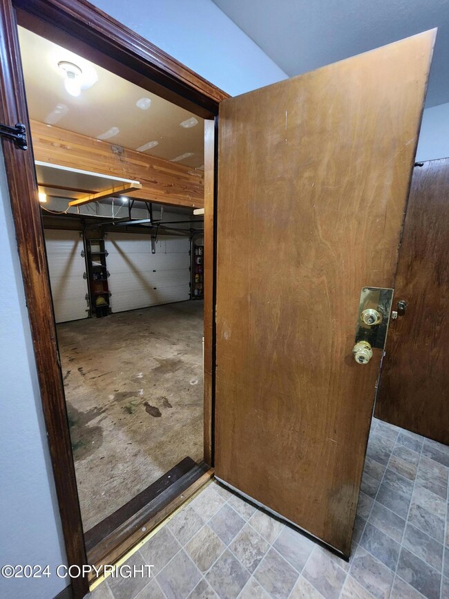 18725 Sarichef Loop, Eagle River, AK 99577 - photo 5