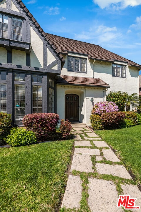 157 N Las Palmas Ave, Los Angeles, CA 90004 - photo 5