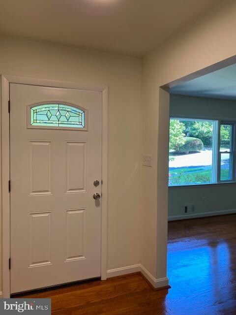 3329 Military Dr, Falls Church, VA 22044 - photo 4