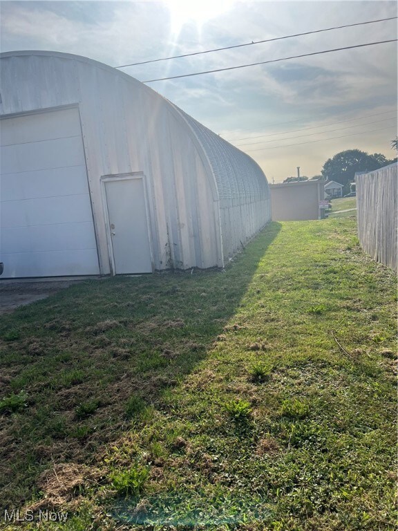 137 N 15th St, Coshocton, OH 43812 - photo 4