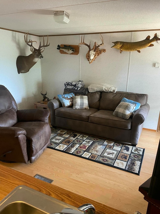 1553 Mayflower Ln, Dandridge, TN 37725 - photo 2