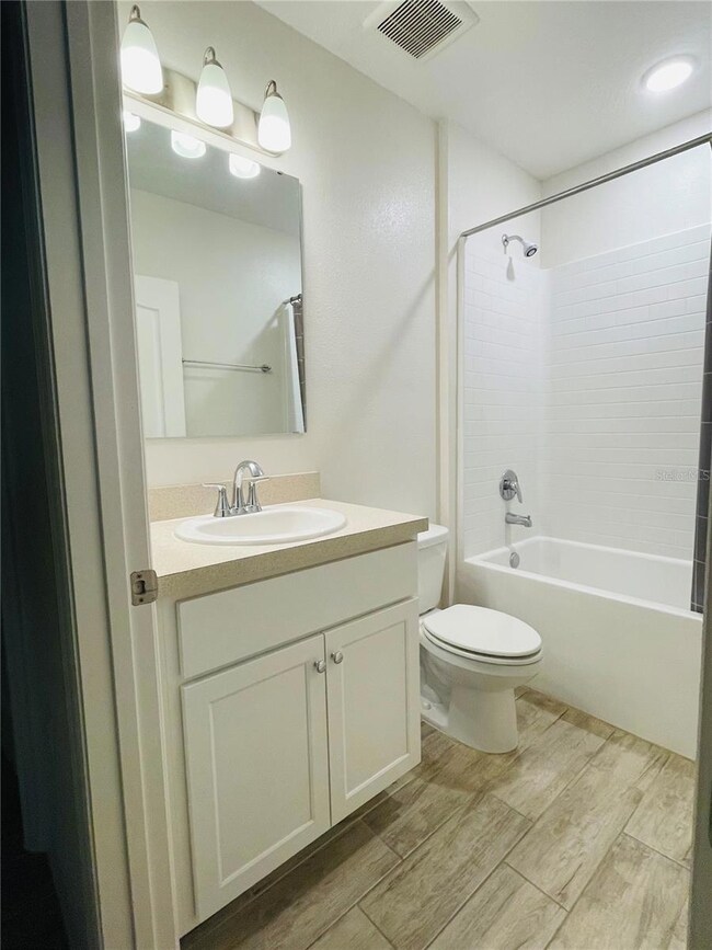 532 Pinecrest Loop, Davenport, FL 33837 - photo 7