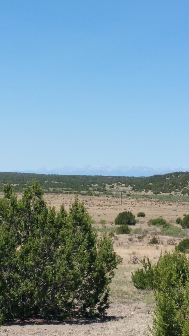 Sangres from land