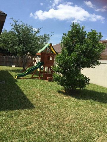 1311 International St, Edinburg, TX 78539 - photo 3