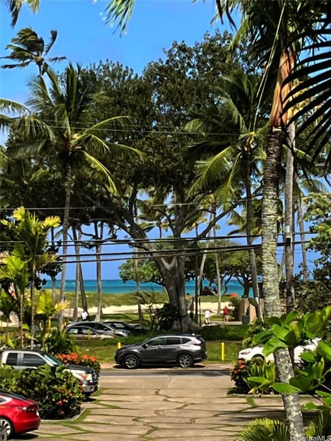 445 Kawailoa Rd unit 5, Kailua, HI 96734 - photo 2