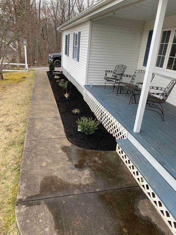 439 Cushman Rd, North Attleboro, MA 02760 - photo 6