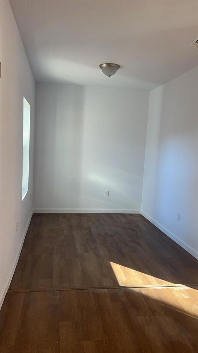 8533 Sussex Ct, Fort Worth, TX 76108 - photo 7