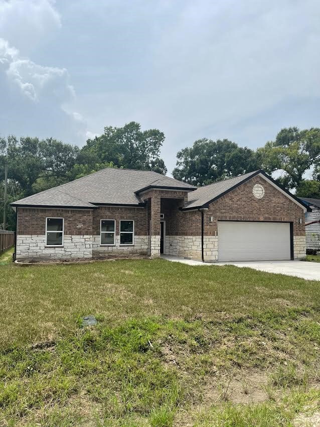 2465 Areba St, Houston, TX 77091 - photo 2