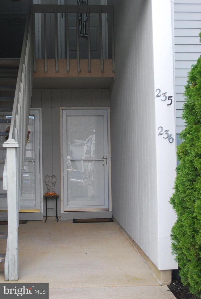 236 Loring Ct unit 236, Sewell, NJ 08080 - photo 2